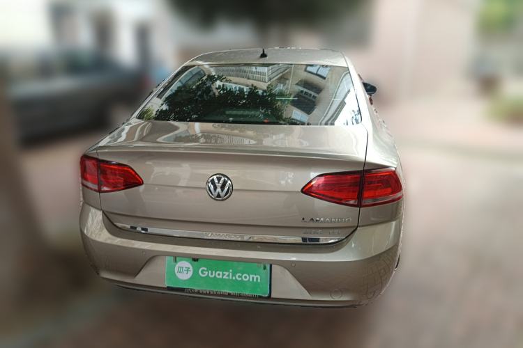 Used Volkswagen Lamando 2015 280TSI DSG Comfort Edition
