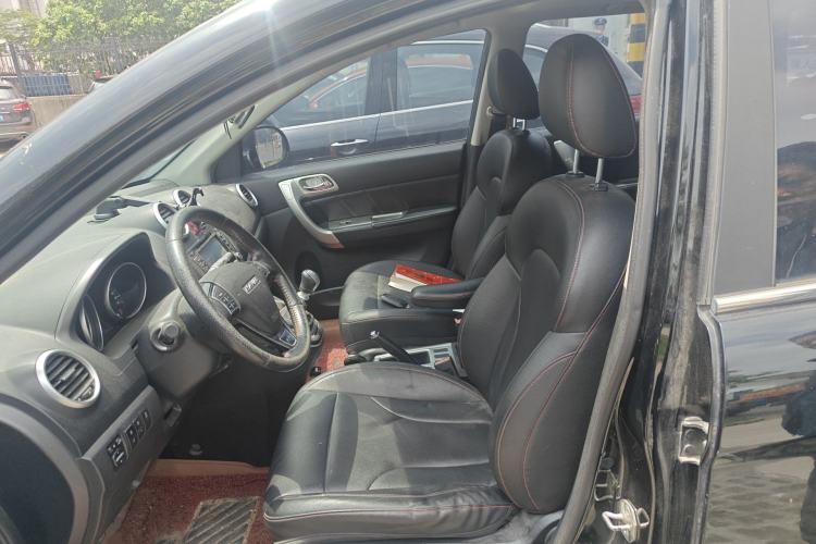 Used Haval H6 2016 Upgraded Model 1.5T Manual Two-Wheel Drive Elite Version
