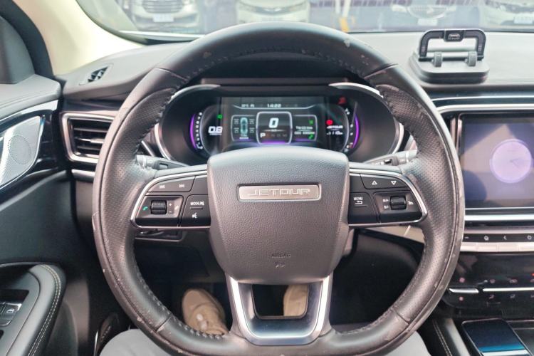 Used JETOUR X90 2019 1.6T DCT Luxury Touring Edition 5 Seats China VI Standard Steering Wheel