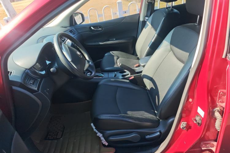 Used Nissan Tiida 2011 1.6L CVT Smart Version
