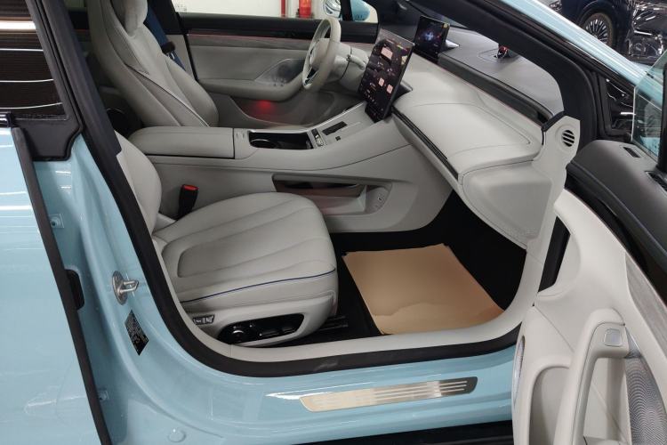 Used Hima Luxeed S7 2026 Model Max+
