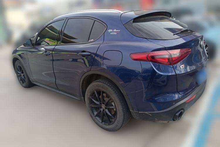 Used Alfa Romeo Stelvio 2017 2.0T 200HP Elite Edition Rear Left 45 Deg
