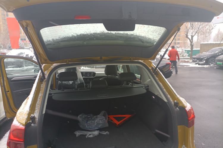 Used Volkswagen Tayron 2019 330TSI Two-Wheel-Drive Luxury Version China V Emission Standard
