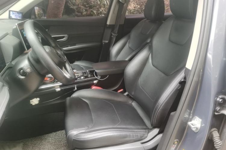 Used BYD Song Pro New Energy 2019 DM 1.5T Four-Wheel Drive Performance Edition Deluxe Model Interior 3