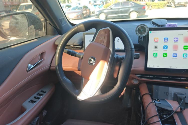 Used CHANGAN UNI-Z New Energy 2024 Blue Whale Smart Electric iDD 125km Beyond Edition Steering Wheel