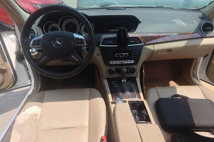 Used Mercedes-Benz C-Class 2013 C 260 CGI Elegant Model