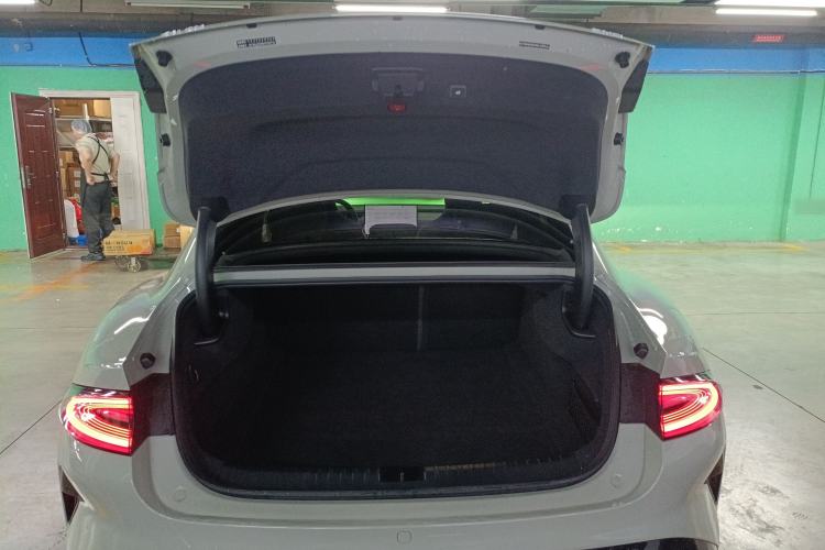 Used Xiaomi Auto SU7 2024 Rear-Drive Ultra-Long Range Advanced Pro-Level Intelligent Driving Version