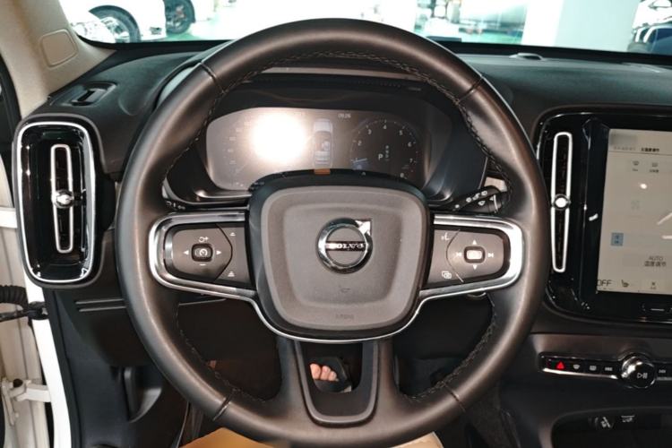 Used Volvo XC40 2022 T4 Four-Wheel Drive Smart & Luxurious Edition