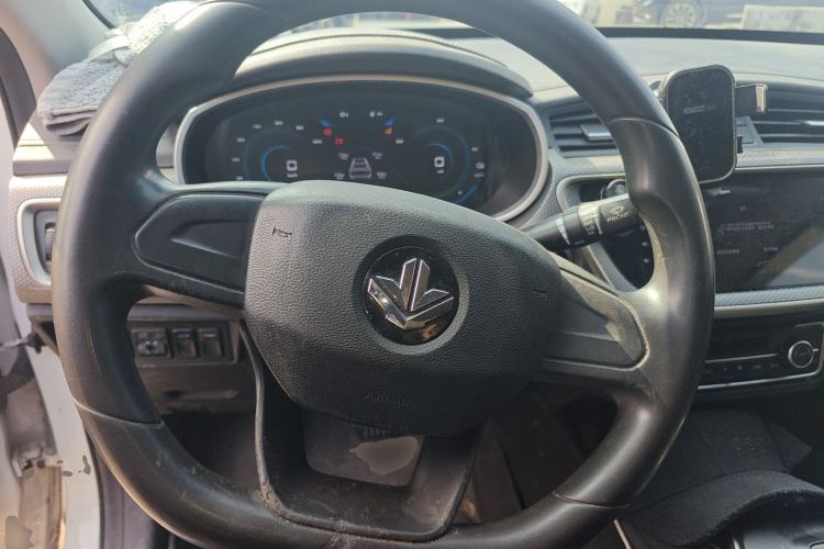 Used Livan Maple 60s 2022 Easy-to-Replace Version Lithium Iron Phosphate
