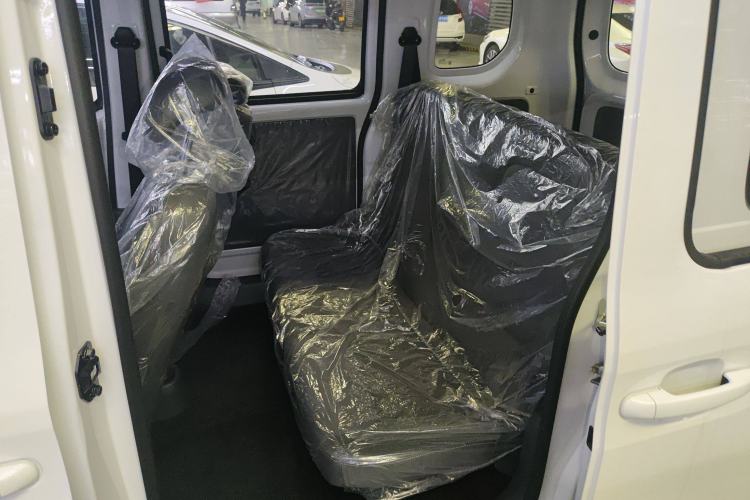 Used Wuling Zhiguang New Energy 2025 Comfort Model