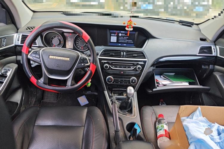 Used Leopaard CS10 2015 2.0T Manual Excellence Edition Center Console