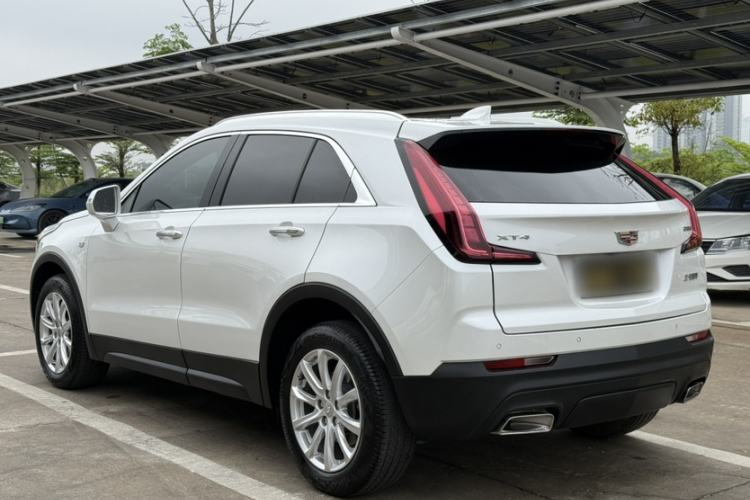 Used Cadillac XT4 2023 28T Two-Wheel Drive Fashion Edition
