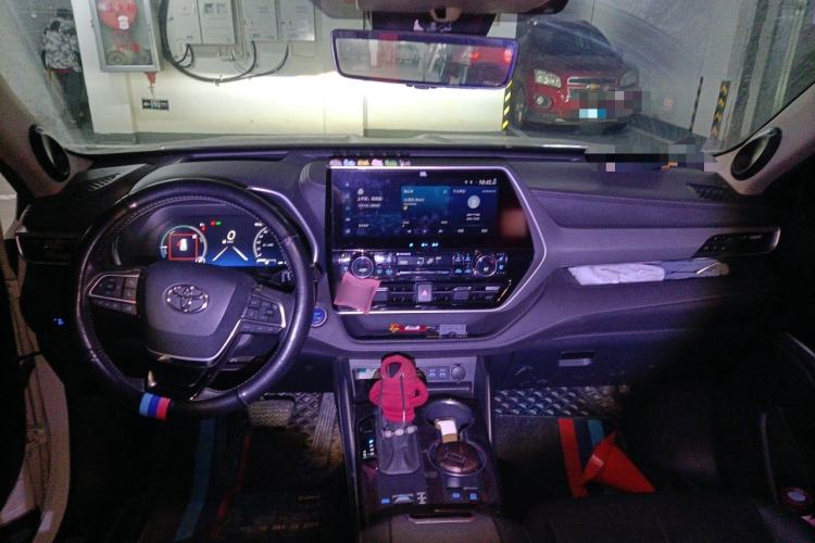 Used Toyota Highlander 2022 Dual-Engine 2.5L Four-Wheel Drive Supreme Edition 7-Seater