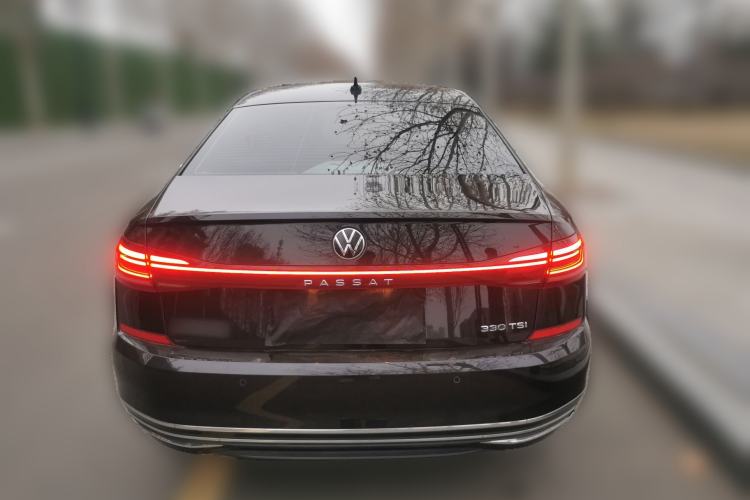 Used Volkswagen Passat 2022 330TSI Starry Luxury Edition
