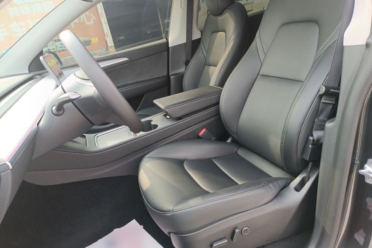 Used Tesla Model Y 2024 Rear-Wheel-Drive Version