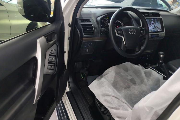 Used Toyota Prado 2018 3.5L Automatic TX-L with Rear-Mounted Spare Tire