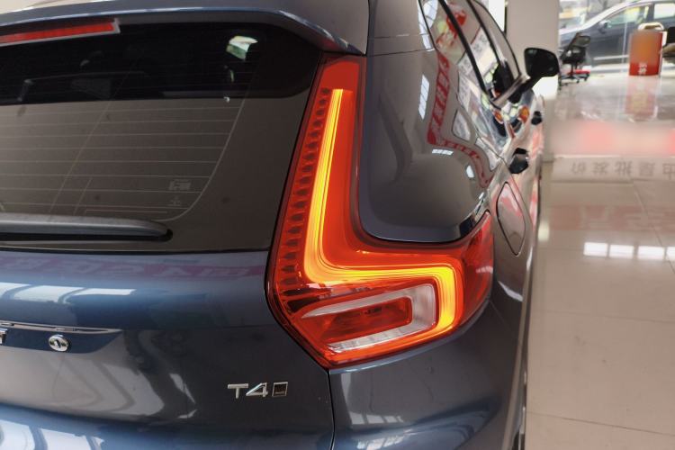 Used Volvo XC40 2022 T4 Four-Wheel Drive Smart & Stylish Edition