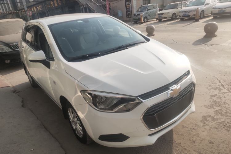 Used Chevrolet Lova RV 2016 1.5L Automatic Comfort Edition
