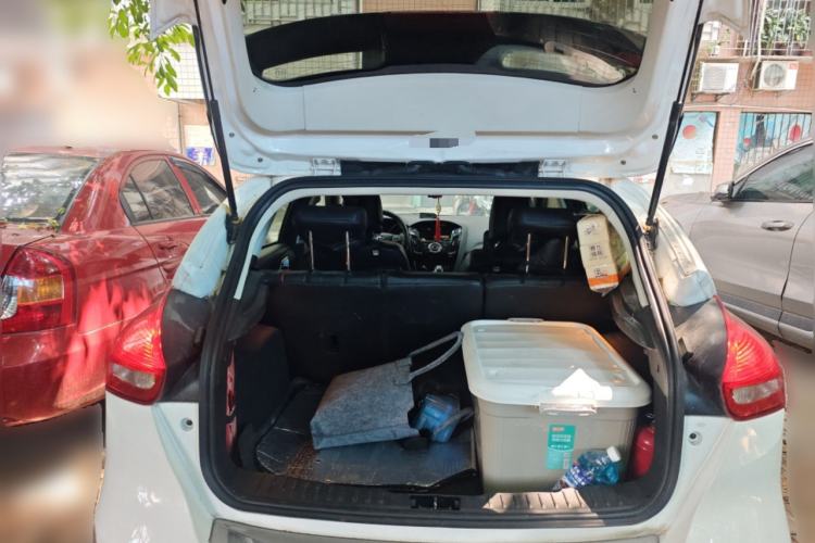 Used Ford Focus 2015 Hatchback 1.6L Automatic Comfort Model Trunk