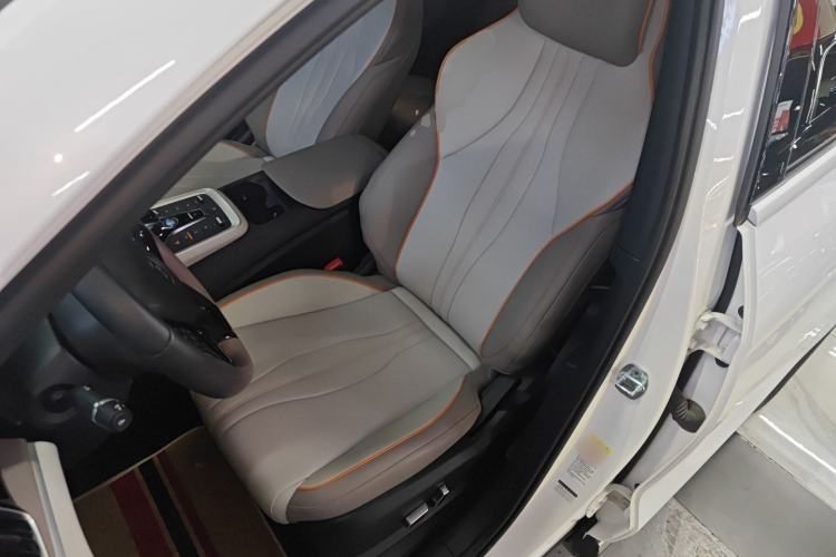 Used BYD Song Pro New Energy 2024 HONOR Edition DM-i 71KM Navigation Model Left Front Seat