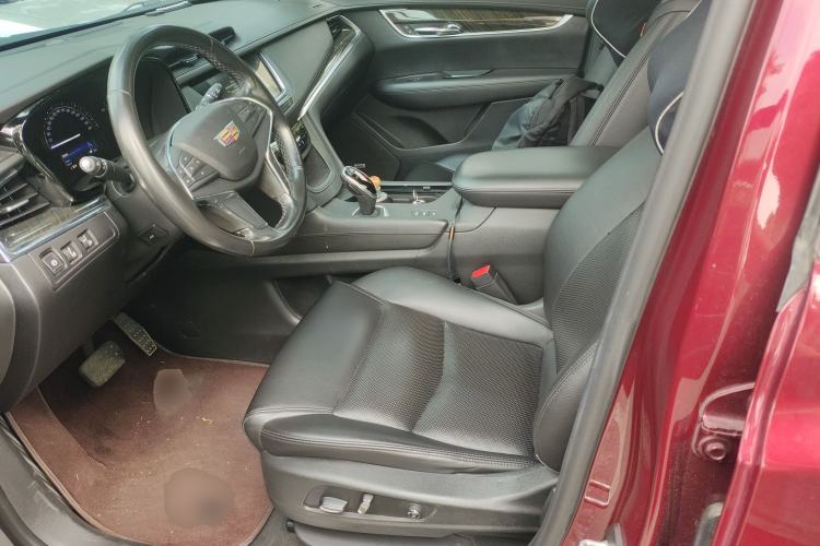 Used Cadillac XT5 2018 28E Four-Wheel Drive Tech Version