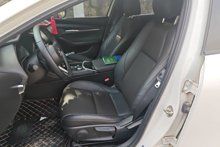 Used Mazda 3 Axela 2021 2.0L Automatic Zhiya Edition Left Front Seat