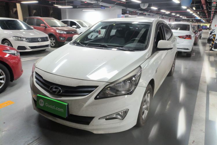Used Hyundai Verna (older generation) 2016 1.4L Manual Smart GLS Trim