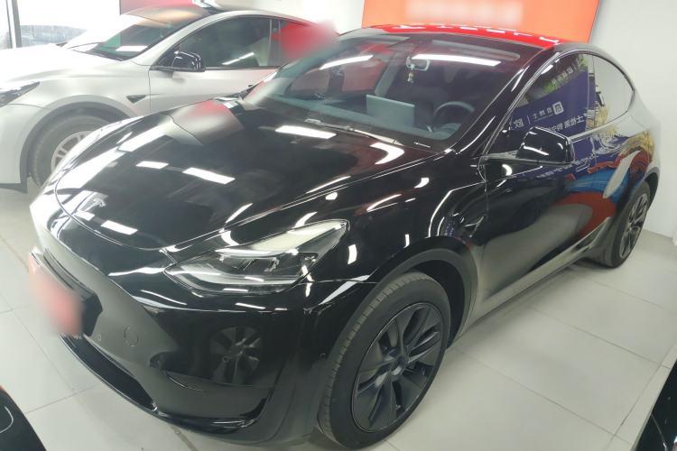 Used Tesla Model Y 2023 Rear-Wheel-Drive Version
