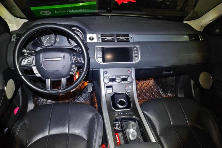 Used Land Rover Range Evoque 2016 2.0T PURE Style Edition Center Console