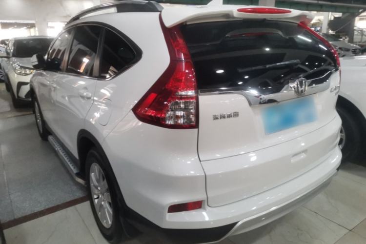 Used Honda CR-V 2015 2.0L two-wheel drive Fashion Edition Rear Left 45 Deg