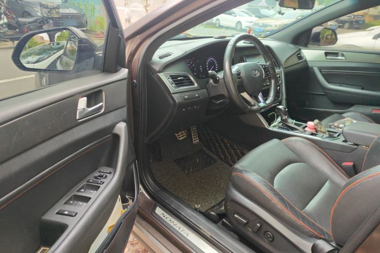 Used Hyundai Sonata 2015 1.6T GLX Advanced Model
