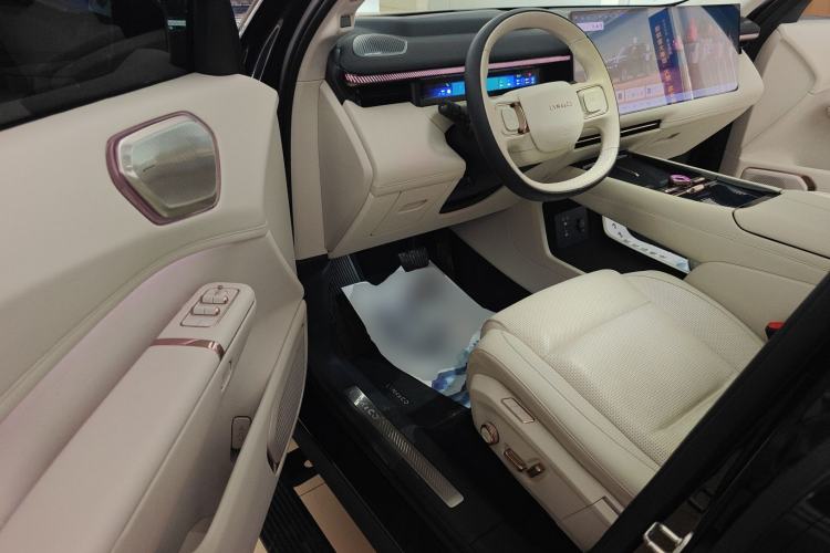 Used Lynk & Co 900 2025 1.5T Ultra