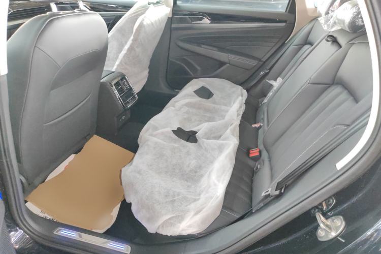 Used Volkswagen Passat New Energy 2025 430 PHEV Hybrid Business Edition Left Rear Seat