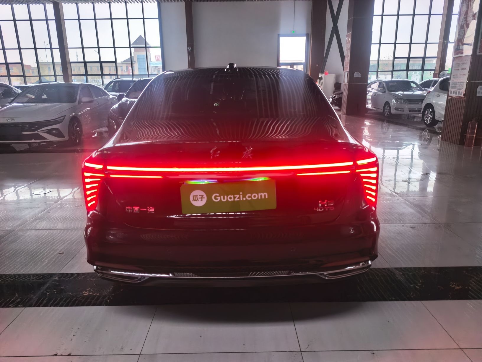 Hongqi H5 2024 2.0T Automatic Smart Connect Flagship Edition - Chinese Trim Chang — снимка 4