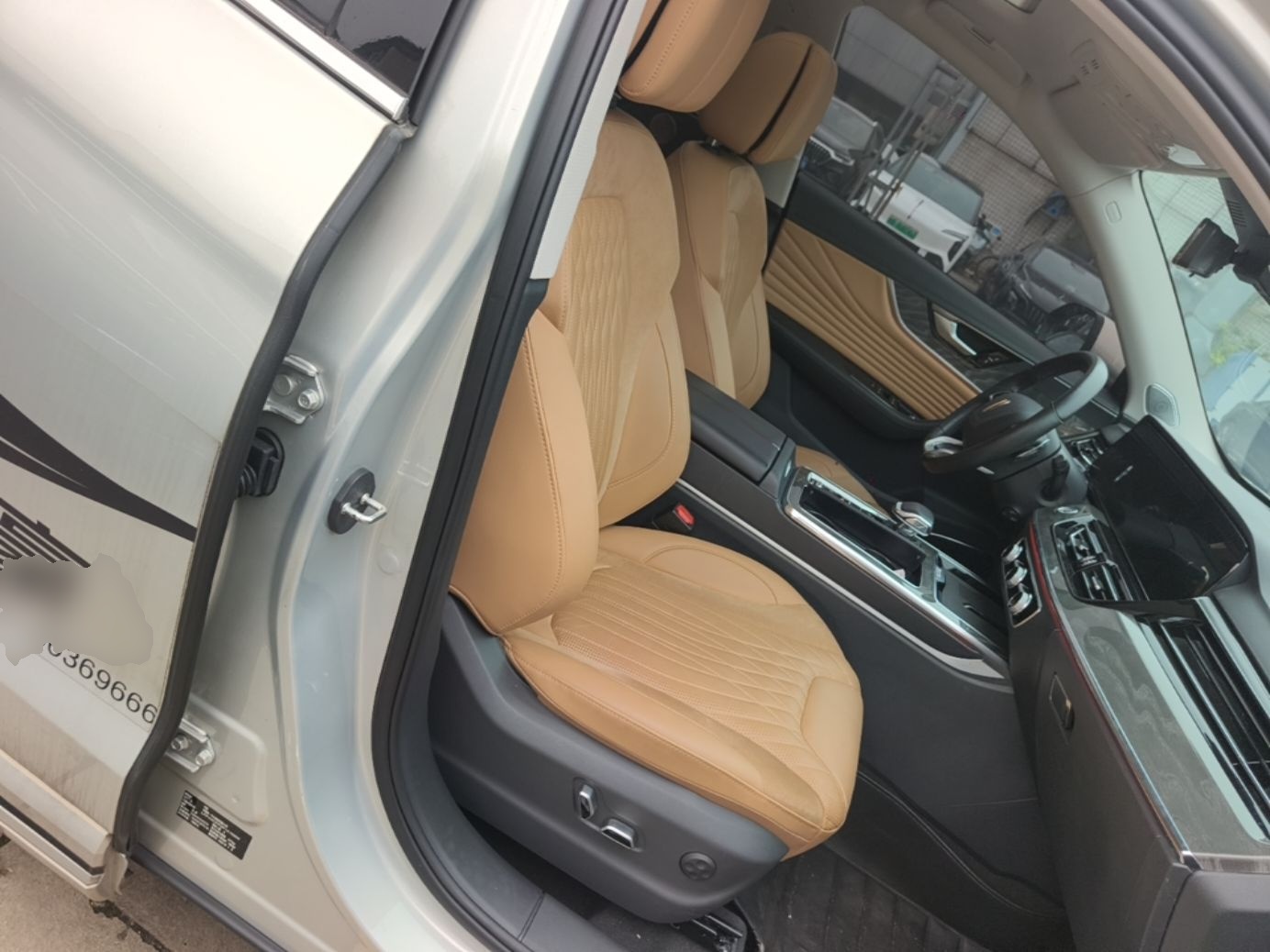 Hongqi HS5 2023 2.0T Four-Wheel Drive Flagship Pro Edition - Chinese Trim Ling — снимка 19