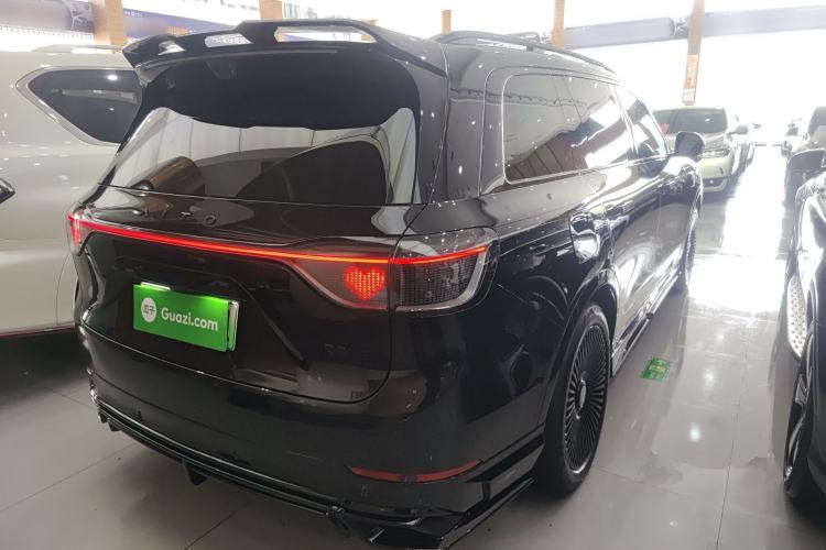 Used Hima AITO M9 2025 Extended-Range Ultra Version 52 kWh 6-Seater Rear Right 45 Deg