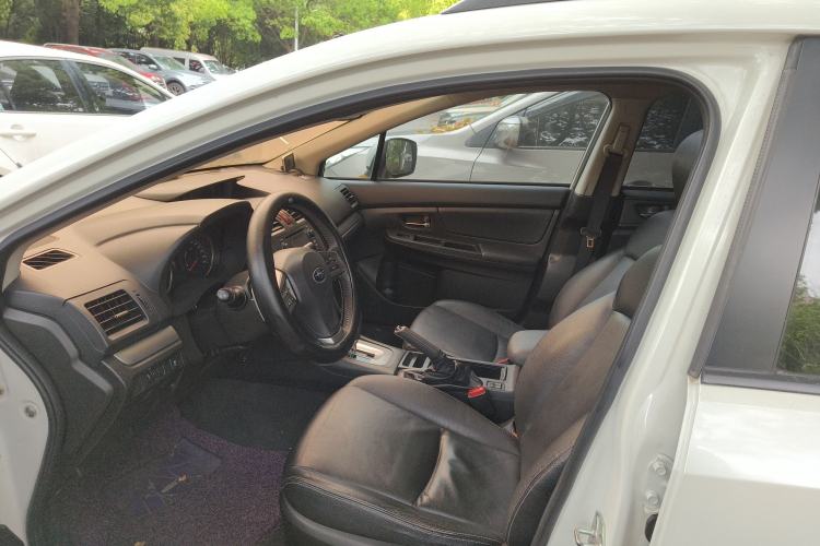 Used Subaru XV 2014 2.0i Luxury Edition
