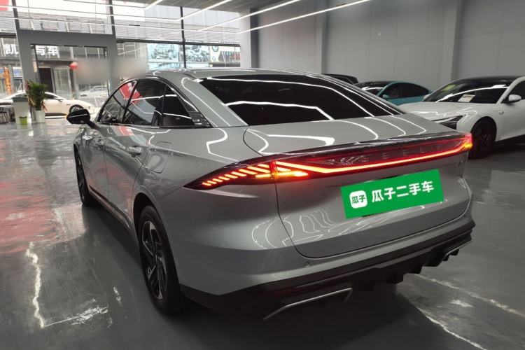 Used Geely Galaxy L6 2025 EM-i 140km Starship Edition
