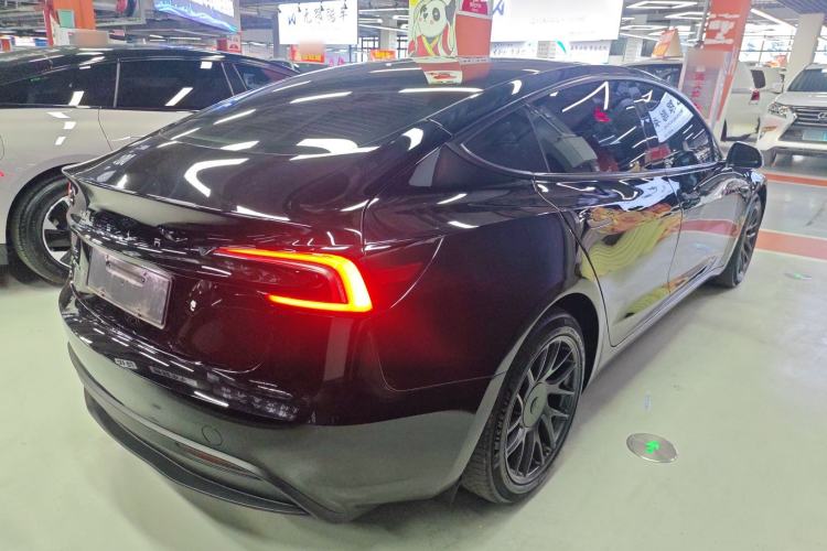 Used Tesla Model 3 2023 Rear-Wheel-Drive Version Rear Right 45 Deg