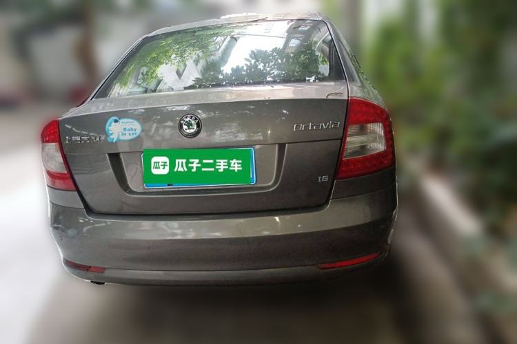 Used Skoda Octavia 2010 1.6L Manual - Yijun Version
