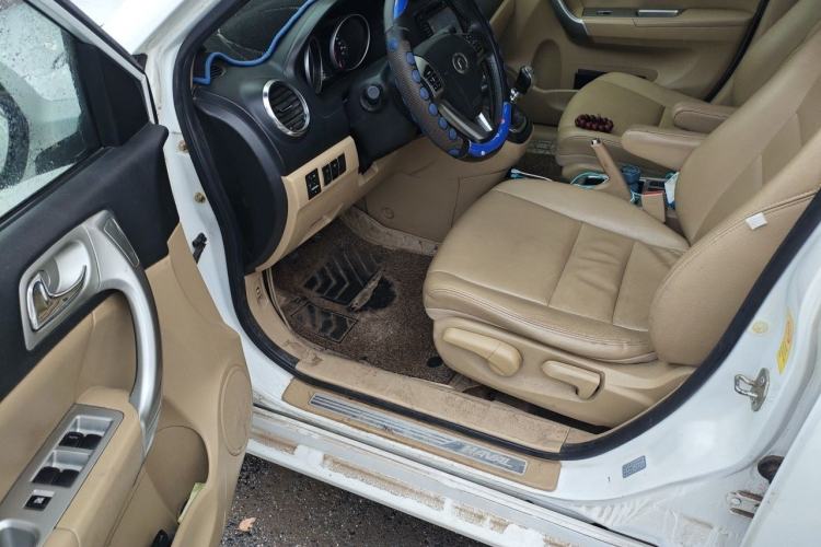 Used Haval H6 2012 1.5T Manual Two-Wheel Drive Prestige Version