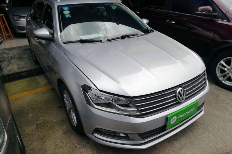 Used Volkswagen Gran Lavida 2017 180TSI DSG Comfort Edition
