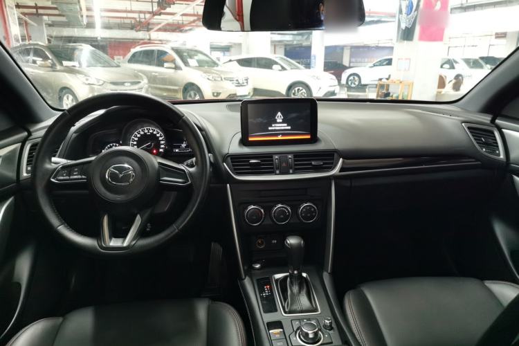 Used Mazda CX-4 2018 2.0L Automatic Two-Wheel Drive Blue Sky Dynamic Version China V Standard