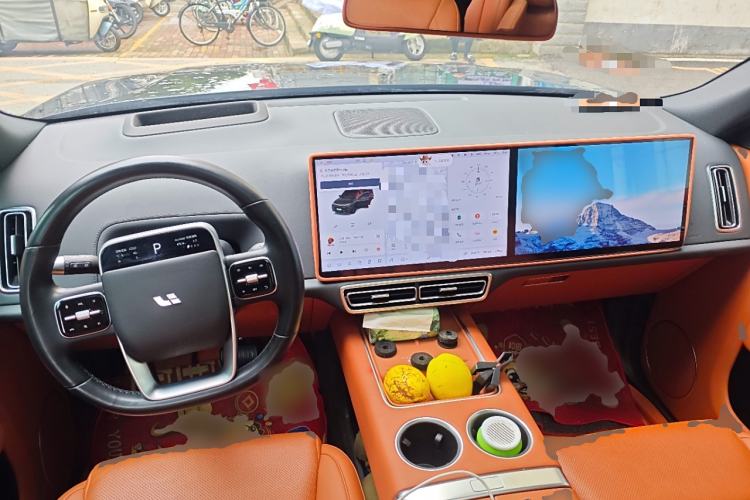 Used Li Auto L8 2023 Pro Model
