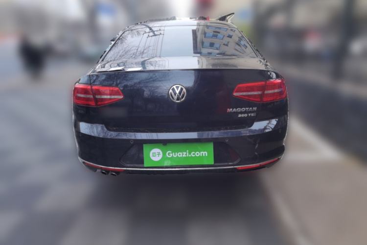 Used Volkswagen Magotan 2018 280TSI DSG Comfort Model
