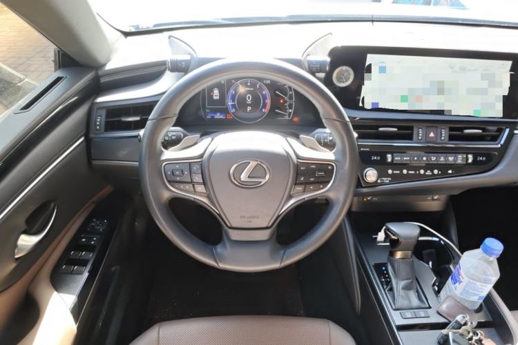 Used Lexus ES 2022 200 Excellence Edition
