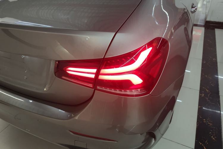 Used Mercedes-Benz A-Class 2022 Restyled A 200 L Sport Sedan Fashion Version
