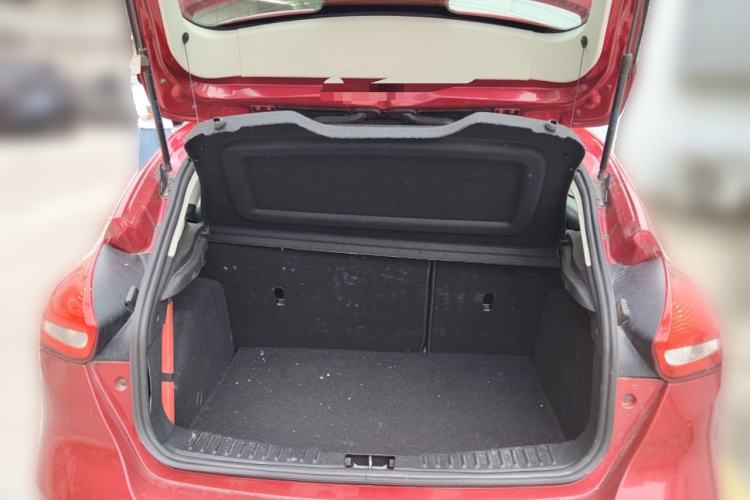 Used Ford Focus 2015 Hatchback EcoBoost 125 Manual – Ultra-Style Edition