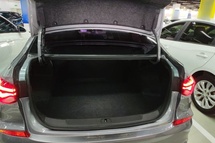 Used Chevrolet Monza 2020 320 Automatic Enjoyment Edition
