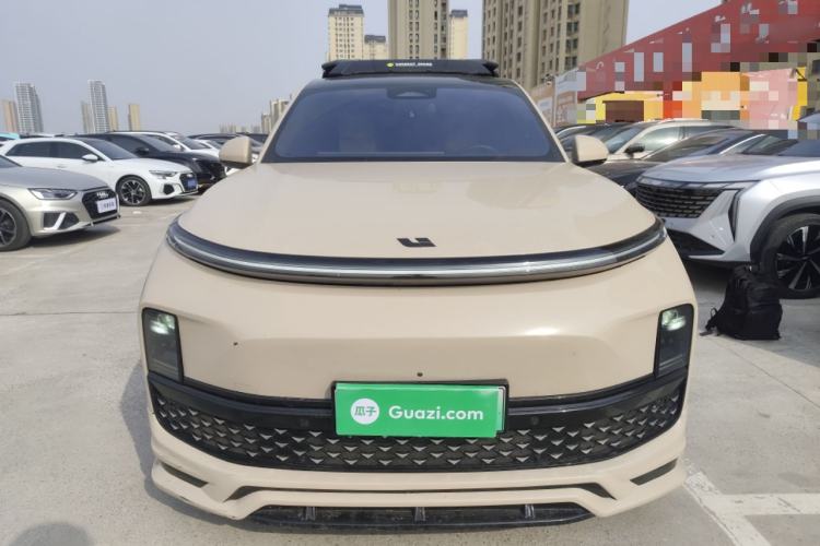 Used Li Auto L8 2023 Pro Model Front